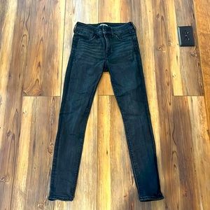 Black express jeans.